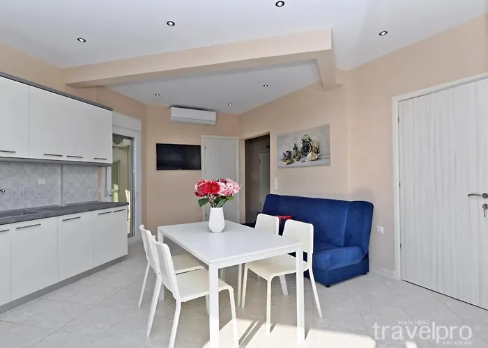 Sabbia Seafront By Rentalspro Services - Halkidiki